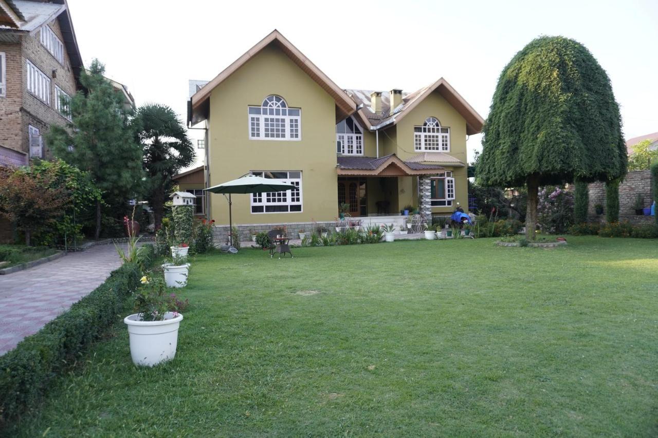 Farsal Villa Srīnagar Esterno foto