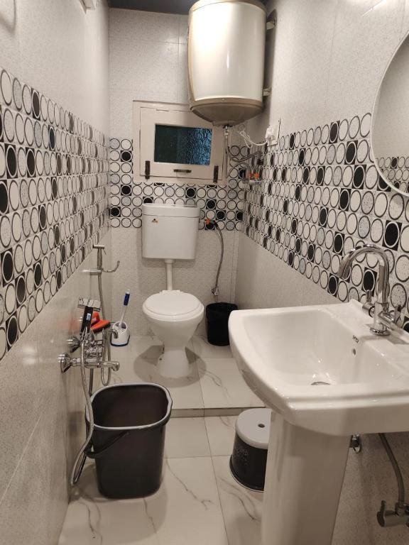 Farsal Villa Srīnagar Esterno foto