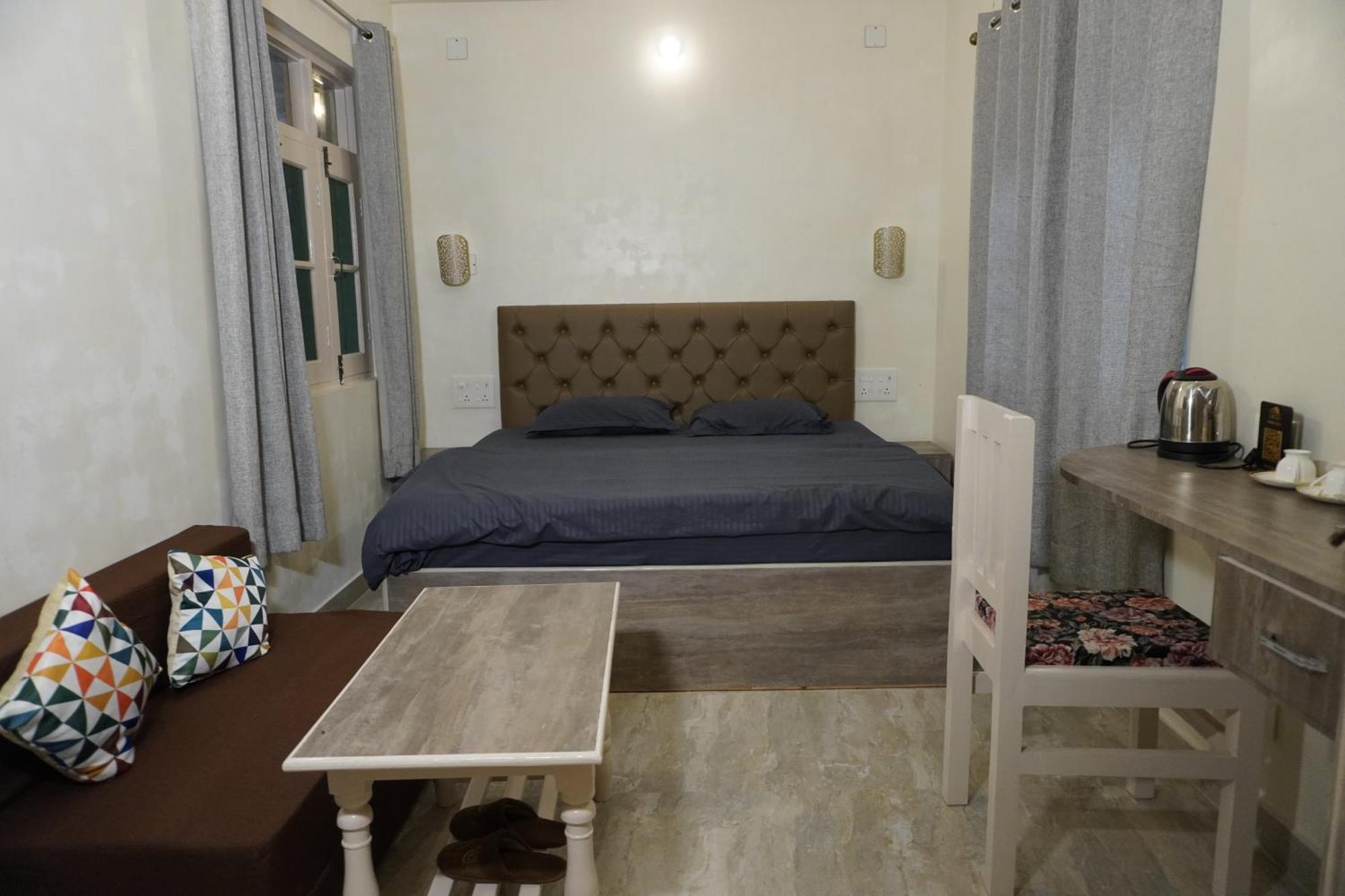Farsal Villa Srīnagar Esterno foto